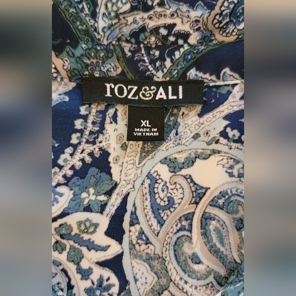 Roz & Ali Paisley Top - Size XL - Picture 7 of 8